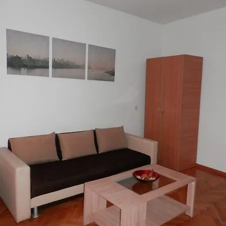 Frühstückspension Calderon 40 *